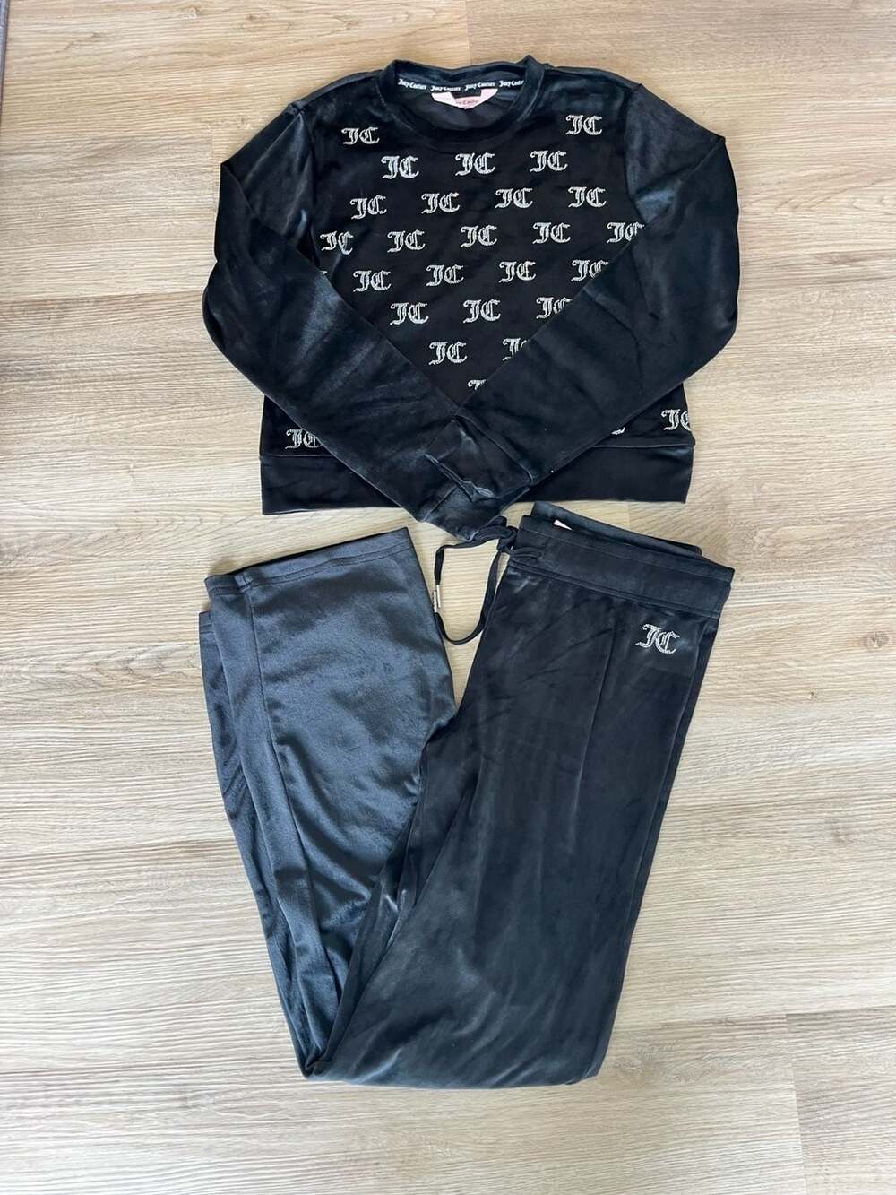 Juicy Couture, Y2K Black Velour Sleepwear Lounge Set Rhinestone JC Monogram, S